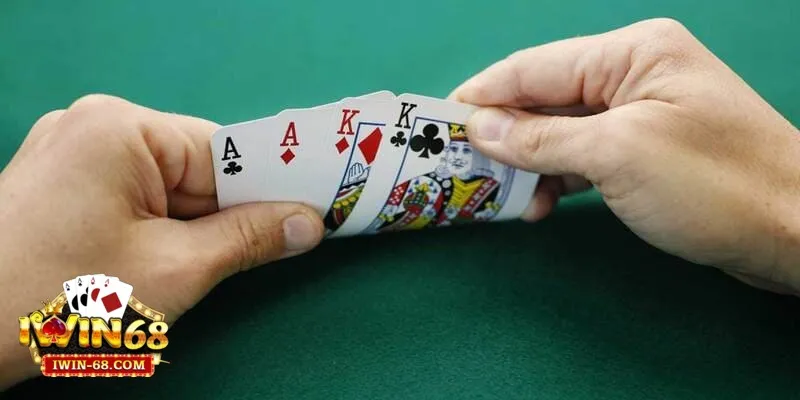 Omaha Poker - Khám Phá Chiến Thuật Và Cách Nâng Cao Kỹ Năng 3 Chiến thuật chơi Omaha Poker giúp bạn nâng cao kỹ năng